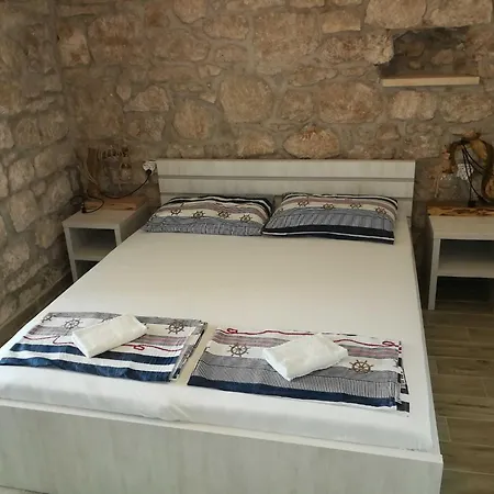 Luna - 2-bedroom A1-niko Apartman *