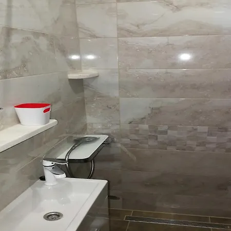 Luna - 2-bedroom A1-niko