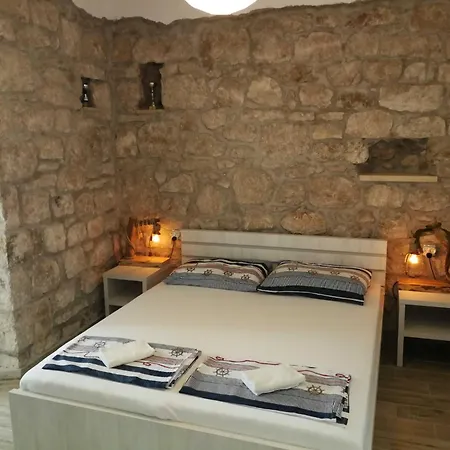 Luna - 2-bedroom A1-niko