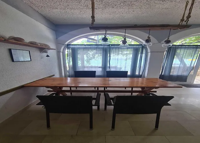 Luna - 2-bedroom A1-niko *