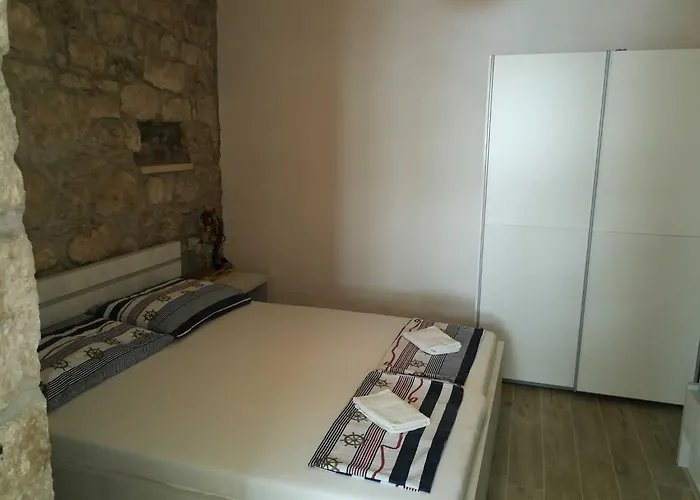 Luna - 2-bedroom A1-niko Apartament *