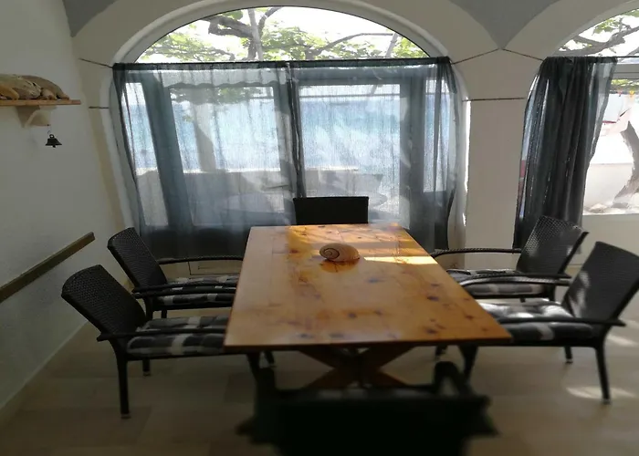 Luna - 2-bedroom A1-niko Apartament