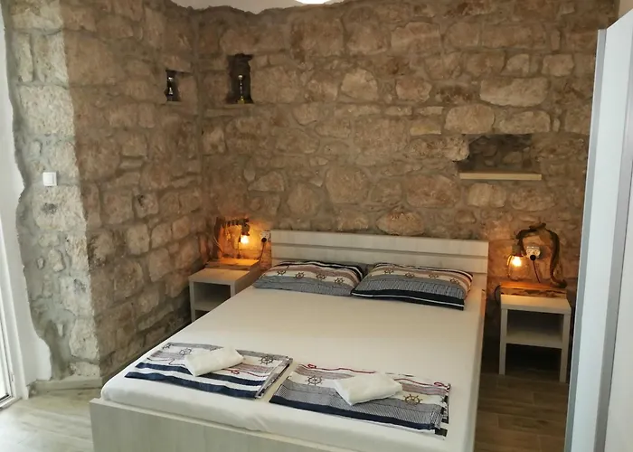 Luna - 2-bedroom A1-niko